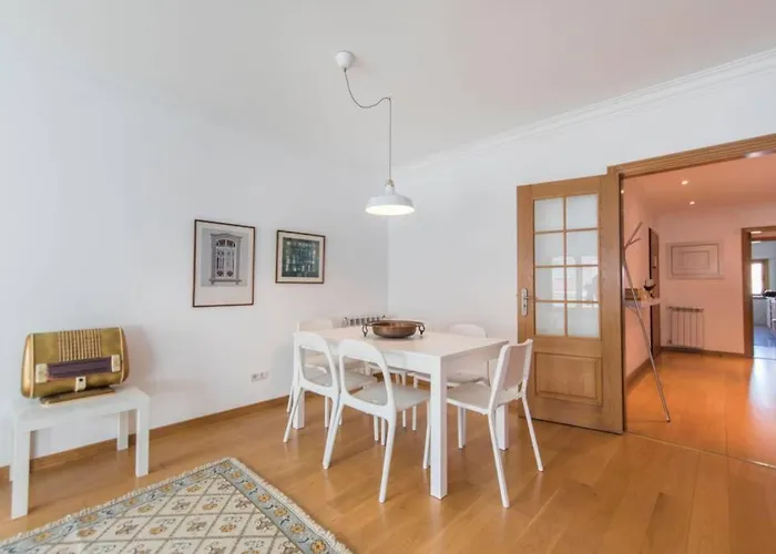 2 Bedroom With Garage Family Wonder